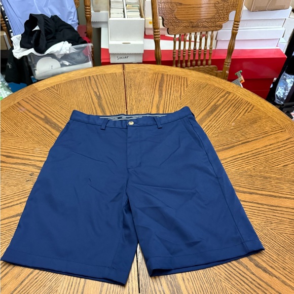 Vineyard Vines Men's Deep Blue Flat Front Shorts - Picture 1 of 7